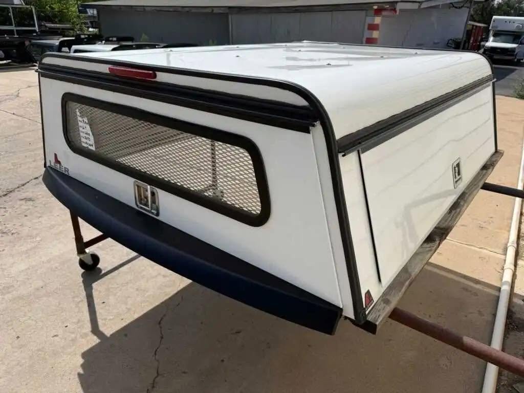 Dodge Ram 1500 topper shell/camper (2019 - Current) - Image 3