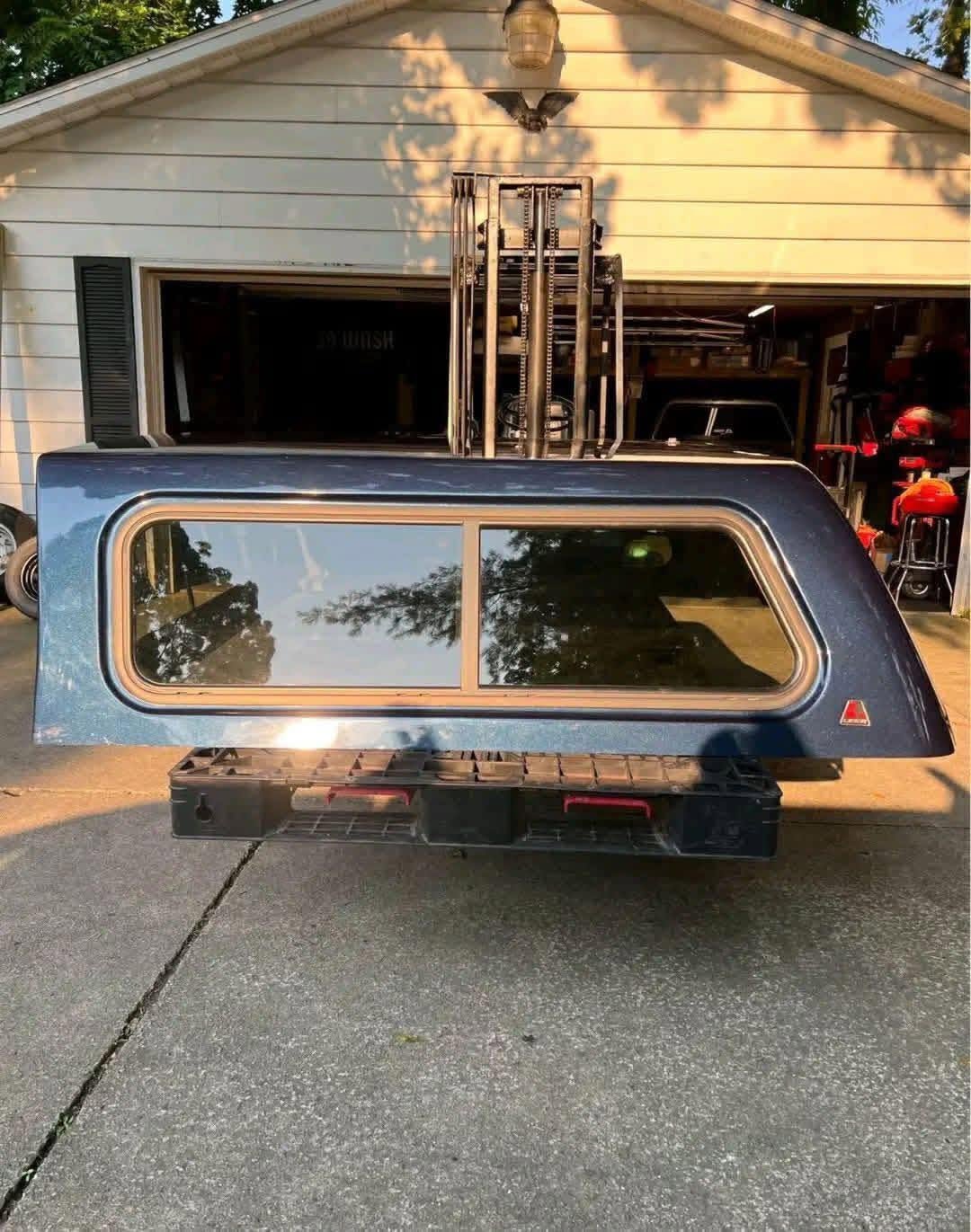 Truck Cap for 2015-2020 Ford F150 - Blue Jeans Metallic - Image 3