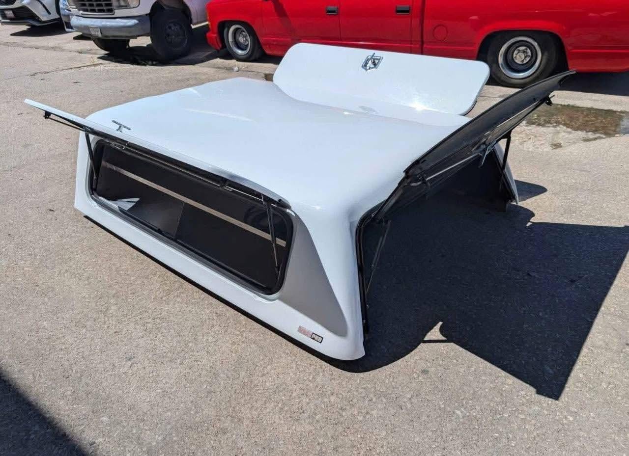 Used Truck Topper for Chevy Colorado & GMC Canyon 2015-2022 - Image 2