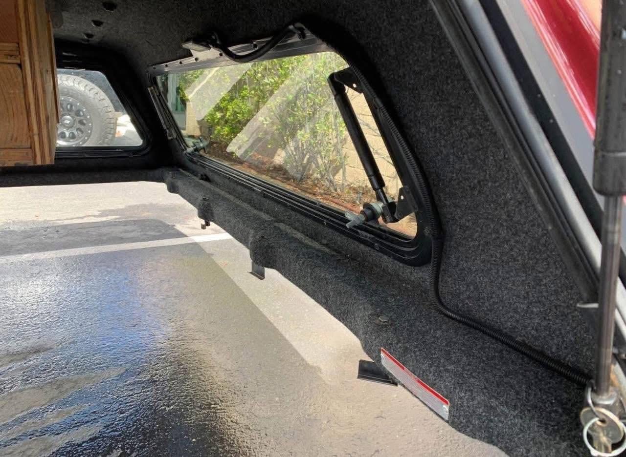 Used Snugtop Toppers for Chevy Silverado/GMC Sierra - Image 4