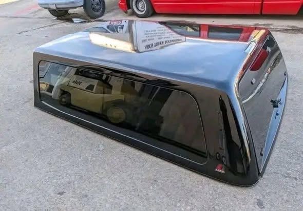 Used Camper Shell for Chevy Silverado 2014-2018 - Image 6