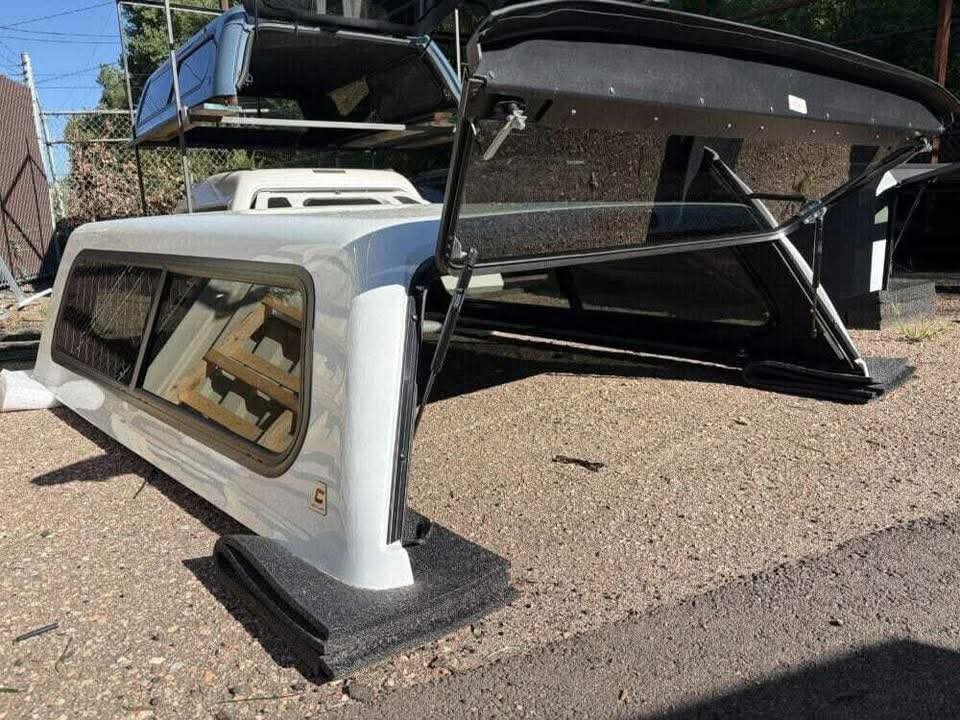 Toyota Tundra 2022-Current Topper Short Bed - Image 3