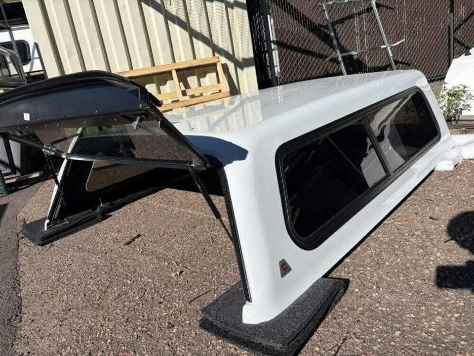 Toyota Tundra 2022-Current Topper Short Bed - Image 2